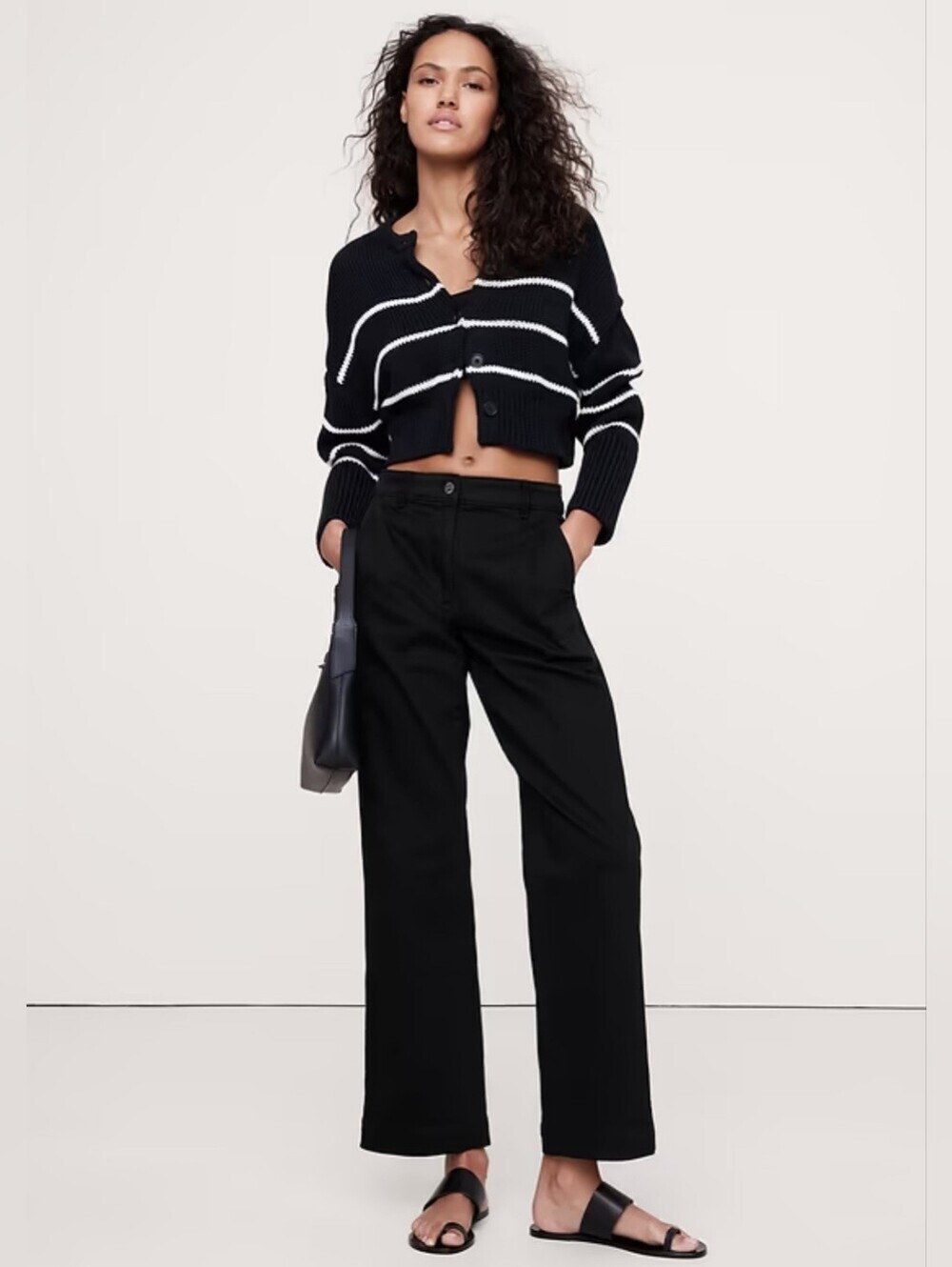 Banana Republic Weekender High Rise Straight Leg Pants Black Size 6 NWT RT$130